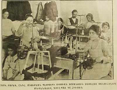 Link AGBU Sisvan orphanage in Beirut senior girls socks workshop - 1923 May-Jun Mioutioun 93-p45