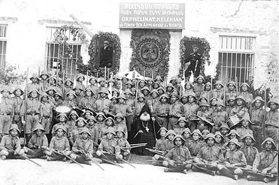 1919 H.H. Sahag Catholicos visiting AGBU Kelegian Orphanage in Deort yol