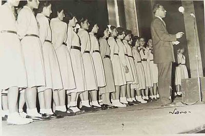 AGBU Tarouhy Hagopian and AGBU School for boys joint choir performing