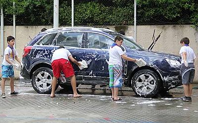 2015 May 30 AYA Antelias Scouts Fund Raising Car wash Day