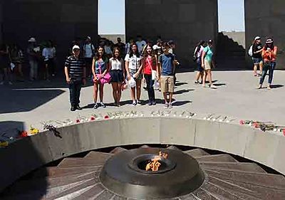 2015 Aug 3-21 AGBU Leb School Discover Armenia Dzidzernagapert